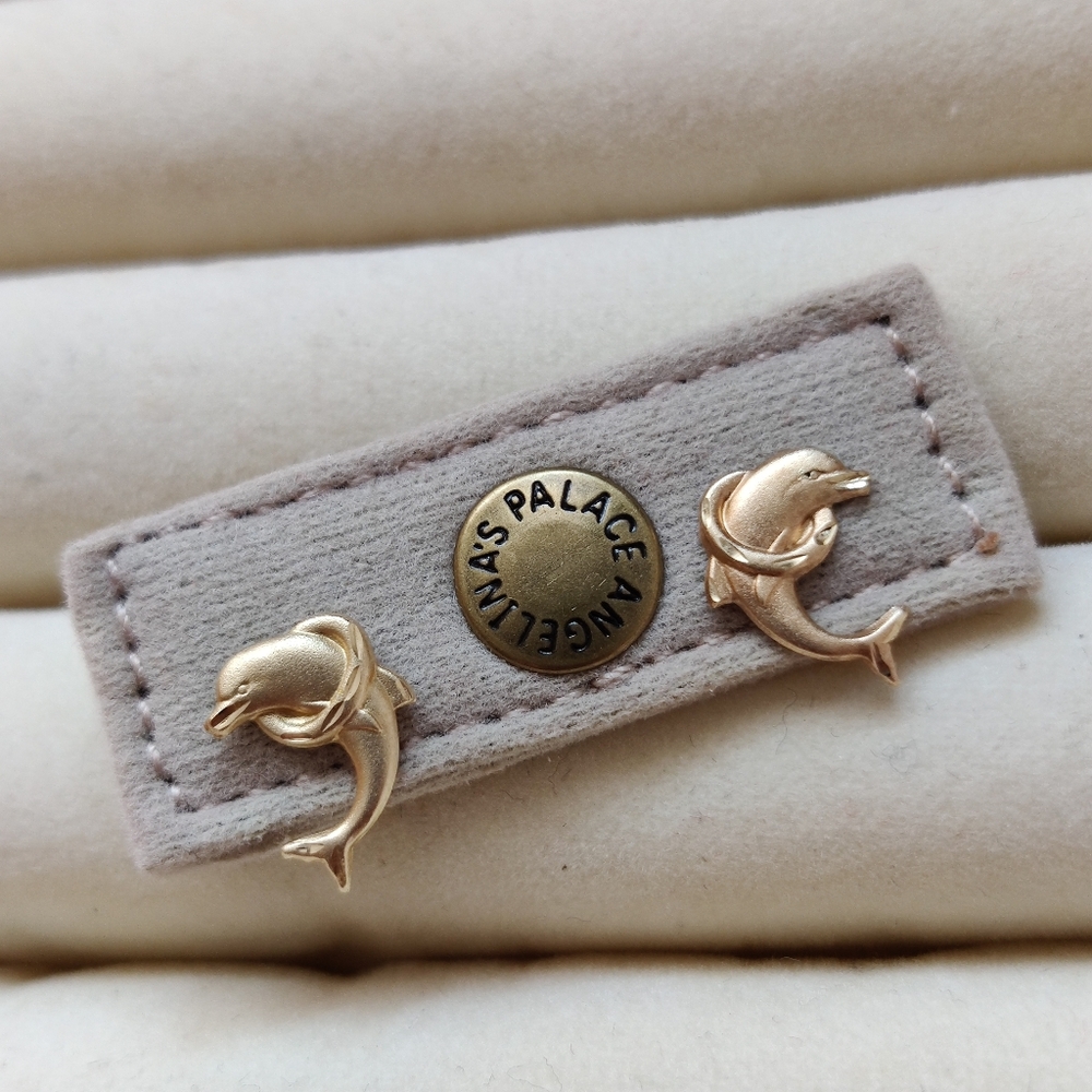 Vintage 14K Yellow Gold Dolphin Post Earrings